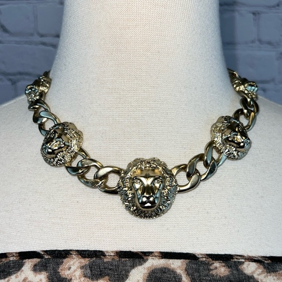 Anne Klein Jewelry - VINTAGE ANNE KLEIN Lion’s Head Necklace Silver-Gold-Platinum Tone